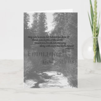 Montagnes et carte de Noël de forêt