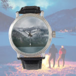 Montagnes neigeuses dans le brouillard au lac Plan<br><div class="desc">Pour les amoureux de la nature ! Mystique et fascinant - la planète en Autriche avec les montagnes enneigées dans le brouillard. Photo originale de Marions Artwork</div>