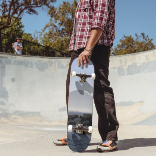 Monte Vesuvius in de ochtendmist 1 Skateboard