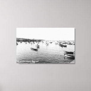 Monterey, CA - Bay met honderden houten boten Canvas Afdruk