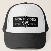 Montevideo Map GPS Coordinates Artwork Trucker Pet (Voorkant)