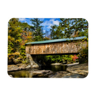 Montgomery Covered Bridge with fall foliation Magneet