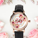 Montre 50e anniversaire blanc rose floral or géométrique<br><div class="desc">Une montre branchée pour un cadeau de 50e anniversaire. Avec un faux cadre hexagone en or géométrique. Décoré de fleurs de dahlia aquarellées en rose, crème et corail. Fond blanc. Modèles pour un nom, 50 ans et une date. Date de naissance ou date de la fête. Lettres de couleur bordeaux...</div>