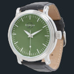 Montre à cadran vert pour hommes avec monogramme p<br><div class="desc">Montre à cadran vert pour hommes avec monogramme personnalisé et bande en cuir noir. Créez votre propre montre de luxe de nom personnalisé. Conception de cadran de montre intemporelle de bon goût avec de beaux indices, y compris les minutes et les heures, mais sans les chiffres. Ajoutez votre propre monogramme...</div>