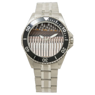 Montre À l'intérieur d'un piano