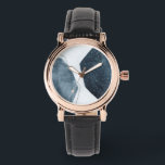 Montre Abstraction adjacente<br><div class="desc">Résumé adjacent II par Emma Scarvey. Dispose de formes hexagonales de haut en bas ayant des textures différentes et faites principalement dans les teintes bleues.</div>