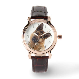 Montre Adorable funny german shepherd portrait