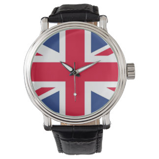 montre au poignet du drapeau britannique