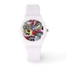 Montre avec dessin de tatouage de dragon