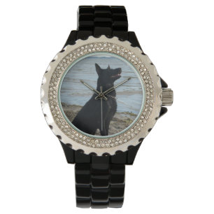 Montre Berger noir allemand laqué à la plage