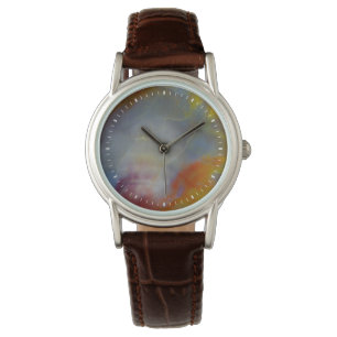 Montre Bois pétrifié abstrait en gros plan
