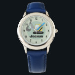 Montre Boys Construction Digger Excavateur et nom Enfants<br><div class="desc">Ce modèle de première montre de construction pour enfants mignon est doté d'une pelle à griffes (pelle) unique et d'un endroit où ajouter le nom de votre enfant. Parfait pour tout petit garçon rêvant d'être un constructeur ! Idéal pour une première montre pour enfants.</div>