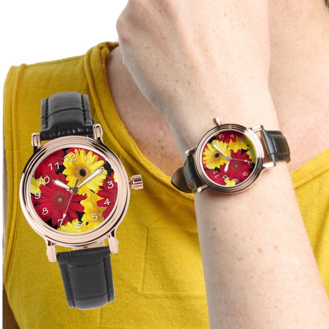 Montre Bright Red and Yellow Gerber Daisies (floral watch face)