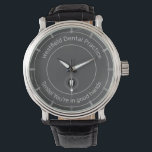 Montre Bureau orthodontiste simple et personnalisé en gri<br><div class="desc">Une façon professionnelle de promouvoir votre entreprise sans même essayer. Un design simple avec du texte en haut et en bas. Ajoutez le nom de votre cabinet en haut et un court slogan ou une phrase accrocheuse sur votre métier de dentiste. Sur un arrière - plan gris, c'est une belle...</div>