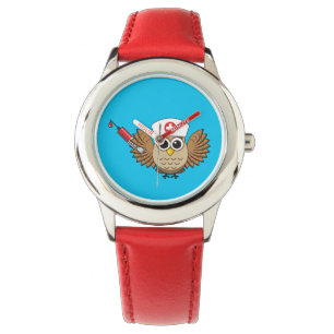Montre Chouette infirmière mignonne avec une seringue de