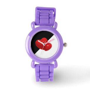 Montre coeur rouge sur arrière - plan noir blanc