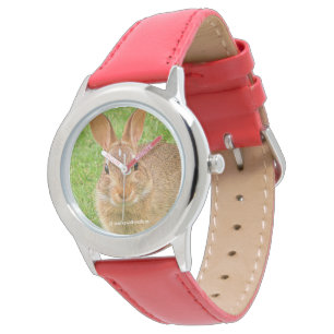 Montre Couteau Bunny Chewing Greens sur le Golf Fairway