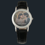 Montre Créez votre propre fiançailles mariage couple<br><div class="desc">Créez votre propre mariage couple,  fiançailles gardien photo montre. Vous pouvez ajouter votre propre photo et ajouter des noms et année.</div>