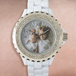 Montre Créez votre propre photo personnalisée<br><div class="desc">Design d'horloge moderne moderne et décoratif élégant personnalisable avec votre photo, image ou logo personnalisé. Ajoutez votre photo, votre design ou votre oeuvre préférée pour créer quelque chose de vraiment unique. Pour modifier ce modèle de conception, cliquez sur le bouton "Modifier" et téléchargez votre propre image comme indiqué ci-dessus. Offrez-vous...</div>