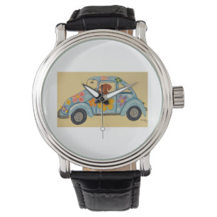 Montre Dachshund dans une voiture hippie