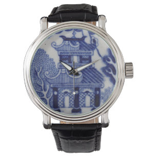 Montre de pagoda avec la bande noire