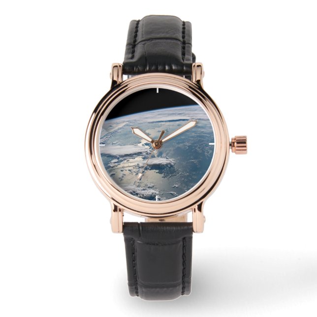 Montre Des Nuages Autour De Sumatra, Indonésie. (Recto)