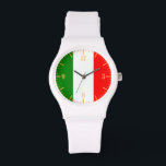 Montre Drapeau italien Gold Dial<br><div class="desc">Découvrez l'élégance unique de cette magnifique montre à drapeau italien Gold Dial conçue avec passion par Mylini Design. Ce magnifique garde-temps présente les couleurs emblématiques du drapeau italien, le combinant avec un cadran or sophistiqué pour une touche de luxe. Durable et à la mode, il n'est pas seulement un accessoire...</div>