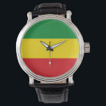Montre Drapeau rastafarien Rasta Ethiopie<br><div class="desc">Les couleurs rouge, vert et jaune représentent le drapeau du Rastafarianisme, mais c'est aussi un drapeau de l'Ethiopie. Voici un cadeau Rasta de haute qualité et un grand design pour tous les rastafariens. Visitez notre magasin pour trouver plus de cadeaux Rasta cool et d'autres idées cadeaux de drapeaux du monde....</div>