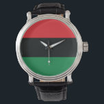 Montre Drapeau rouge, noir et vert<br><div class="desc">Les 3 couleurs panafricaines sur le drapeau représentent : le rouge : le sang qui unit tous les peuples d'ascendance africaine noire, et versé pour la libération ; le NOIR : les noirs dont l'existence en tant que nation, bien qu'elle ne soit pas un État-nation, est affirmée par l'existence du...</div>