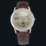 Montre Élégant bois rustique Nom personnalisé Photo<br><div class="desc">Un cadeau parfait pour les grands-parents ! Cette montre rustique moderne présente une photo préférée avec votre nom personnalisé sur un panneau en bois brun moyen en arrière-plan.</div>