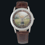 Montre Élégant bois rustique Nom personnalisé Photo<br><div class="desc">Un cadeau parfait pour garder un souvenir pour le meilleur papa de tous les temps ! Cette montre rustique moderne présente une photo préférée avec votre nom personnalisé sur un panneau en bois brun foncé en arrière-plan.</div>