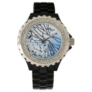 Montre fenêtre cassée