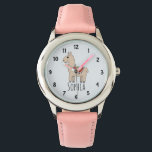 Montre Filles mignonne Arc-en-ciel Llama Dessin et nom En<br><div class="desc">Cette magnifique montre pour enfants présente une adorable caricature en lama arc-en-ciel dessinée à la main. Ce joli design coloré dispose également d'un endroit où vous pouvez ajouter le nom de votre fille. Avec des chiffres clairs et faciles à lire, cette "première" montre est idéale pour ceux qui commencent à...</div>