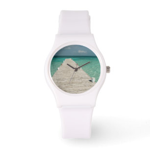 Montre Goff Caye, une île populaire de la barrière de cor