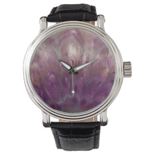 Montre Gros plan d'une améthyste violette