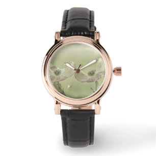 Montre Gros plan sur les fleurs de cornouiller rose   Sea