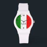 Montre Indicateur italien personnalisé<br><div class="desc">Découvrez l'élégance intemporelle et la fierté nationale avec notre montre personnalisée drapeau italien. Ce garde-temps sur mesure, conçu avec amour par Mylini Design, est un parfait mélange de style et de patriotisme. La montre dispose d'un corps métallique robuste avec les couleurs vives du drapeau italien élégamment affiché sur la face...</div>