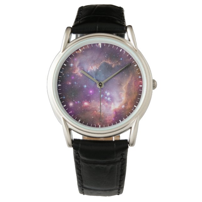 Montre Jeunes Étoiles Dans Le Petit Nuage Magellanique. (devant)
