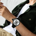 Montre John 3:16 Hommes<br><div class="desc">Le verset le plus célèbre de la Bible - Pour Dieu si aimé le monde... JOHN TROIS SIXTEEN. Typographie sportive tendance en noir pour les sportifs et les amateurs de sports. Fait un grand cadeau de Fête des pères !</div>