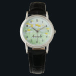 Montre Jolies marguerites dans un champ Photo sur un<br><div class="desc">Une montre avec une photo fraîche et estivale représentant une collection de marguerites sauvages avec de grands centres jaunes poussant dans un champ vert.</div>