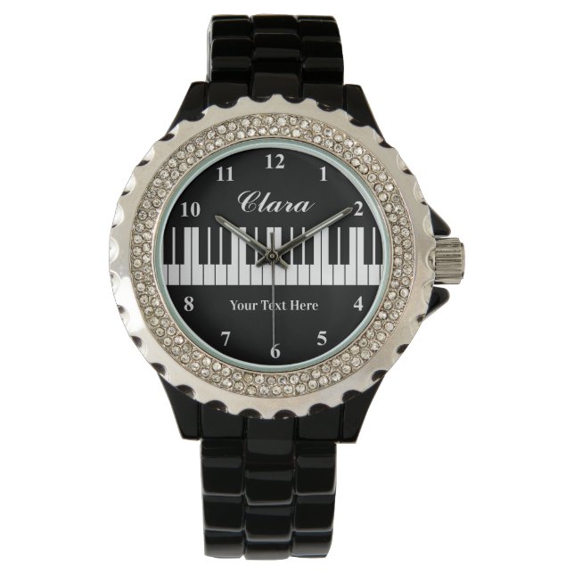Montre Jolies touches de piano noir et blanc regardent le (devant)