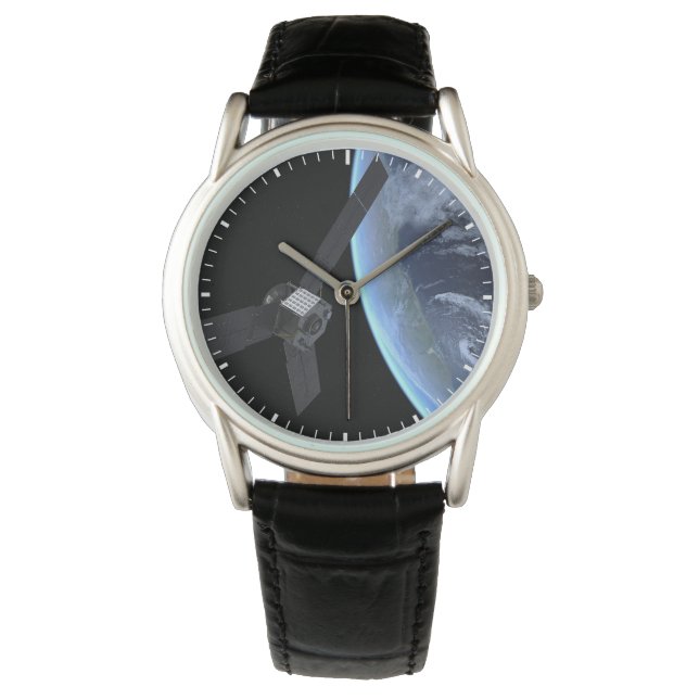 Montre Juno Spacecraft Pendant Son Vol Sur Terre (devant)