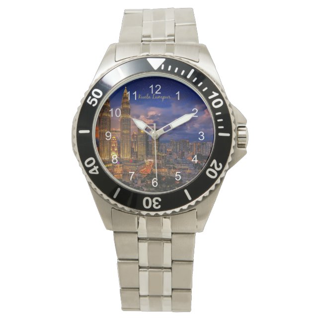 Montre Kuala Lumpur skyline (devant)