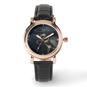 Montre La Ville Éclairait Le Japon La Nuit.