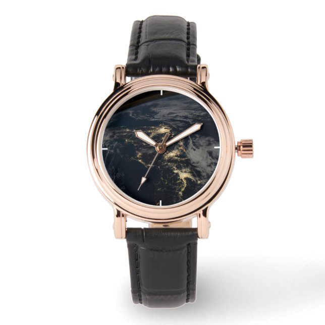 Montre La Ville Éclairait Le Japon La Nuit. (Recto)