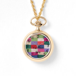 Montre le patchwork tricoté coloré ajuste le style