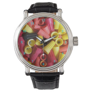 Montre Le poignet de l'électricien parfait