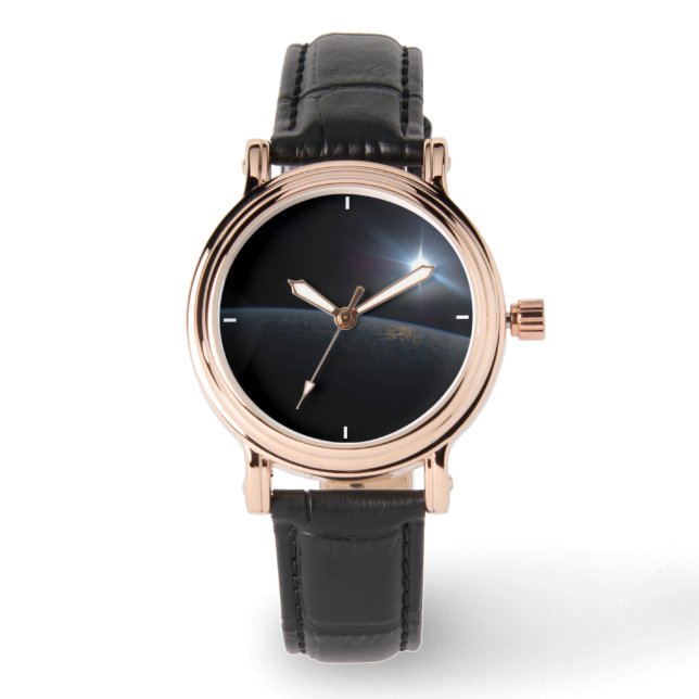 Montre Le Soleil qui s'installe sur l'horizon terrestre. (Recto)