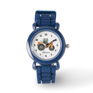 Montre Les garçons cool ajoutent un nom à la constructi