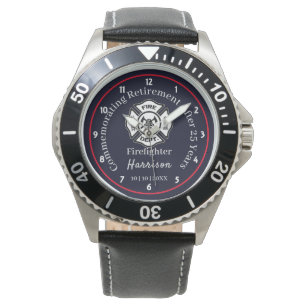 Montre Les pompiers de retraite gardent le chapeau commé